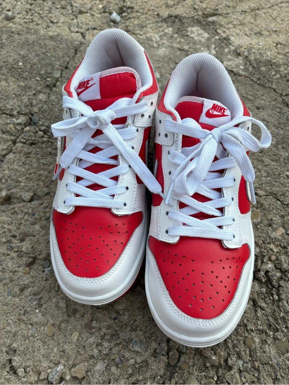 Nike mens Red and White Low-Top Sneakers - Classic Colorblock